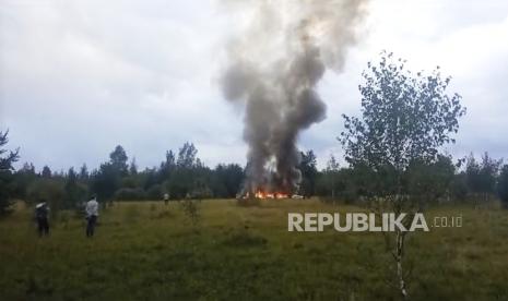 Rusia telah menginformasikan kepada otoritas investigasi pesawat terbang Brasil bahwa untuk saat ini, mereka tidak akan menyelidiki jatuhnya pesawat jet Embraer buatan Brasil yang menewaskan bos tenta