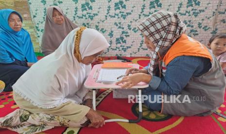 Rumah Zakat di Desa Tegalurung, Kecamatan Balongan, Kabupaten Indramayu mengadakan Pesantren Ramadhan Lansia, Jumat (7/4/2023). Kegiatan itu berlangsung selama 1 - 12 April 2023. 