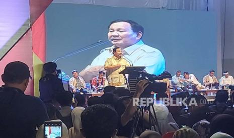 Ketua Umum (Ketum) Partai Gerindra, Prabowo Subianto saat mengghadiri acara deklarasi relawan Prabowo- Budiman Bersatu (Prabu) Jawa Tengah, yang digelar di Marina Convention Center (MCC), Semarang, Jawa Tengah, Jumat (18/8) sore.