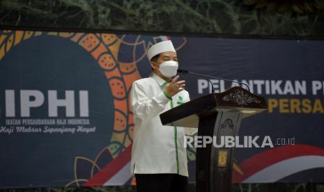 Ketua Umum Ikatan Persaudaraan Haji Indonesia (IPHI) Ismed Hasan Putro memberikan sambutan pada acara Pelantikan Pengurus Wilayah DKI Jakarta IPHI di Balai Agung, Jakarta, Jumat (9/9/2022). Mohamad Taufik dilantik sebagai Ketua IPHI DKI Jakarta bersama pengurus IPHI DKI Jakarta lainya masa bakti tahun 2022-2026. Republika/Prayogi