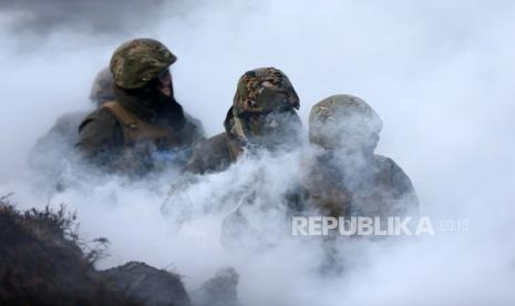 Ukraina terpaksa mengubah beberapa rencana militer menjelang serangan balasan yang telah lama diantisipasi, karena bocornya puluhan dokumen rahasia.