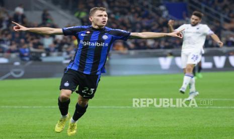 Pemain Inter Milan Nicolo Barella dilaporkan jadi bidikan Liverpool.