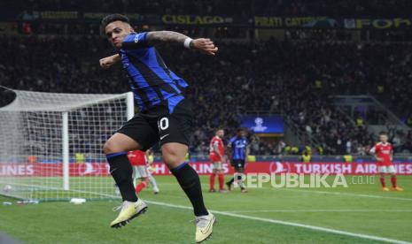 Penyerang Inter Milan Lautaro Martinez. Manchester United mengincar Lautaro Martinez pada bursa transfer musim panas ini.