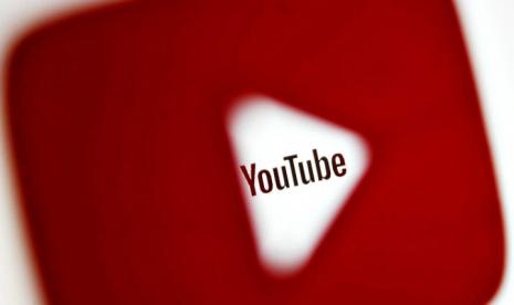 Lenyap dari Youtube, Video Parodi Indonesia Raya Di-Take Down Kominfo. (FOTO: Reuters/Dado Ruvic)