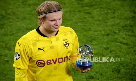 Pemain depan Borussia Dortmund Erling Haaland.