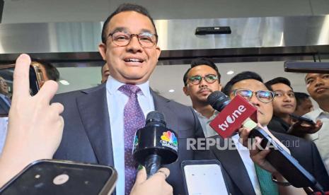 Capres-cawapres 01 Anies Baswedan-Muhaimin Iskandar AMIN usai sidang putusan sengketa Pilpres di Gedung MK, Jakarta Pusat, Senin (22/4/2024). 