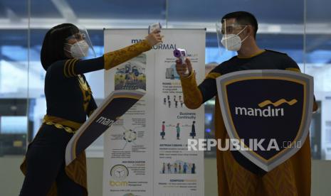 Maskot Mandiri COVID Rangers. Bank Mandiri telah menyalurkan kredit PEN sebesar Rp 5,6 triliun per 7 Agustus 2020 yang diterima oleh 1.965 debitur UKM.  