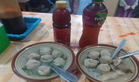 Review Makanan: Bakso Winong