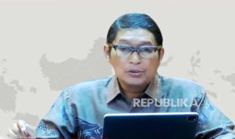 Kepala Eksekutif Pengawas Pasar Modal, Keuangan Derivatif, dan Bursa Karbon OJK Inarno Djajadi dalam konferensi pers RDK Bulanan OJK Desember 2023, Selasa (9/1/2024).