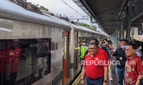 Sekretaris Jenderal PDIP Hasto Kristiyanto. Hasto menyebut akan ada parpol yang menyatakan dukungan untuk Ganjar Pranowo sebagai capres 2024. (ilustrasi)