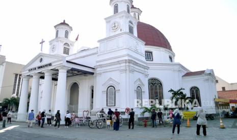 Kawasan Kota Lama Semarang. Di kawasan ini banyak terdapat bangunan peninggalan Belanda. 