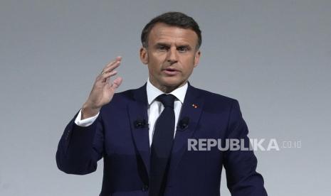 Presiden Prancis Emmanuel Macron menyampaikan pidato, Rabu 12 Juni 2024 di Paris. 