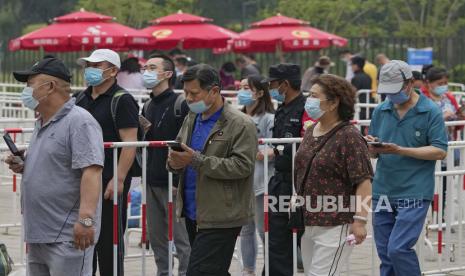 Hong Kong masih meninjau perkembangan epidemi.