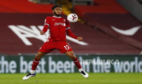 Bek Liverpool Joe Gomez.