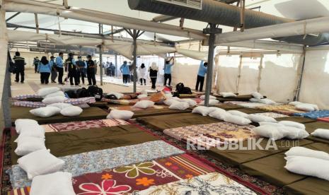 Tempat tidur jamaah haji Indonesia di dalam tenda di Mina, Makkah, Arab Saudi. Selasa (21/6/2023) 