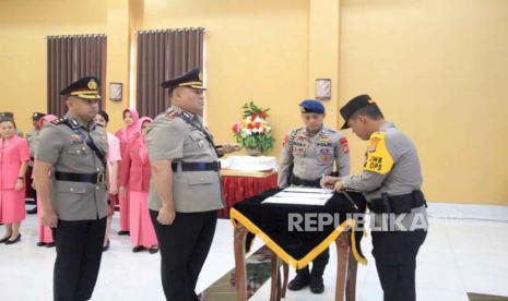 Serah terima jabatan Kapolres Bantul di Mapolda Polda DIY pada Jumat (14/7/2023).