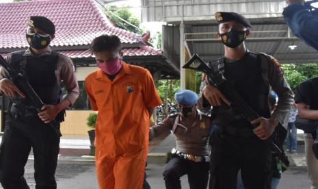 Sindikat Penipu Bermodus Ritual Penggandaan Uang Dibongkar