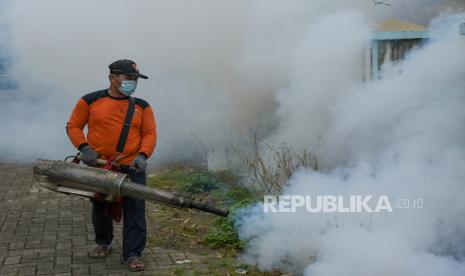 Warga Lebak, Banten, diminta waspada DBD di tengah curah hujan tinggi.