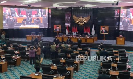 Suasana rapat paripurna di Ruang Rapat Paripurna DPRD DKI Jakarta, Jalan Kebon Sirih, Jakarta Pusat, Kamis (25/7/2024). 