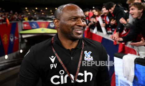  Pelatih kepala Crystal Palace Patrick Vieira.