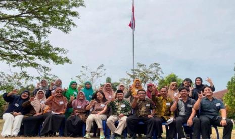 Cegah Kekerasan, Tim Fakultas Psikolog UI Beri Pelatihan bagi Guru di Banyuwangi