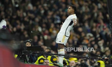 Rodrygo kembali memperlihatkan performa gemilangnya untuk membantu Real Madrid menang 2-0 atas Granada di Stadion Santiago Bernabeu, Madrid, pada Sabtu setempat atau Ahad (3/12/2023) dini hari tadi. 