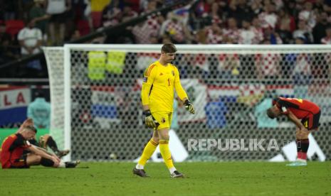 Kiper Belgia Thibaut Courtois.