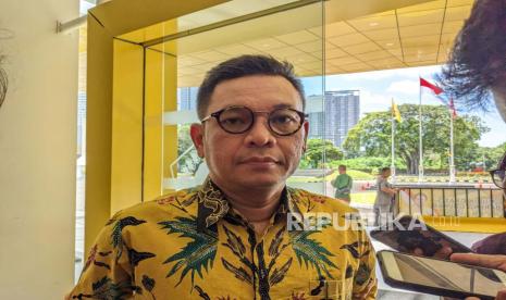 Chairman of DPP Golkar Party who is also Deputy Chairman of Commission VIII of DPR Ace Hasan Syadzily at Golkar Party DPP Office, Jakarta, Wednesday (12/4).