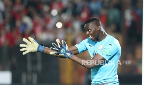 Kiper Edouard Mendy bergabung ke Al Ahli dari Chelsea.