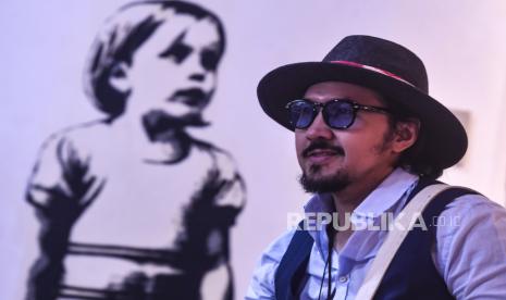 Mantan vokalis Grup Band Naif David Bayu Danangjaya. Menjelang Synchronize Fest 2022, David akan merilis album solo perdananya.