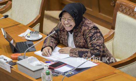 Menteri Sosial Tri Rismaharini.