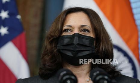  Wakil Presiden Kamala Harris bertemu dengan Presiden Prancis Emmanuel Macron. Usai gaduh akibat isu kapal selam, AS dan Prancis bertemu untuk redakan ketegangan. Ilustrasi.