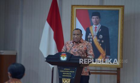 Wamendagri John Wempi Wetipo mengatakan masuknya pendatang adalah konsekuensi dari berdirinya tiga provinsi baru Papua.