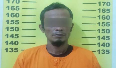 Pria Bejat Ini Setubuhi Anak Tirinya Selama 8 Tahun