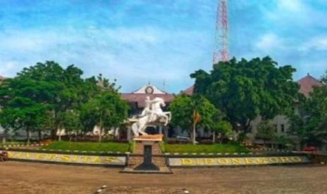 10 Universitas Terbaik di Semarang Versi UniRank 2024, Undip dan Unnes Teratas