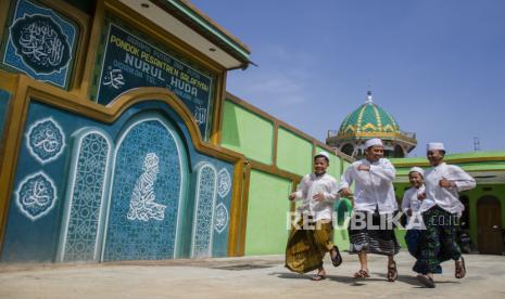 RMI PBNU Minta Cara Penyaluran Bantuan Pesantren Diperbaiki. Ilustrasi Pondok Pesantren  