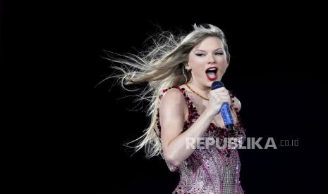 Taylor Swift. Taylor Swift menjadi artis top global di Spotify dengan 26,6 miliar streaming di seluruh dunia.