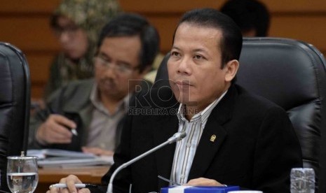  Wakil Ketua DPR, Taufik Kurniawan  (Republika/Agung Supriyanto)