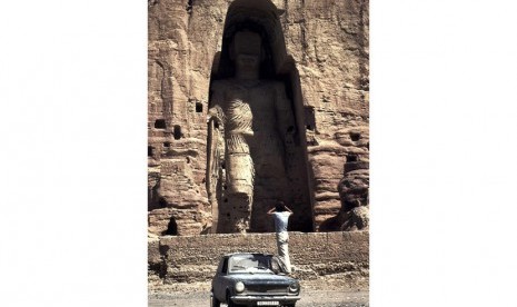   Pemandangan monumen patung Buddha di lembah Bamiyan Afghanistan, yang termasuk dalam daftar situs budaya warisan dunia UNESCO.  (EPA/Syed Jan Sabawoon)