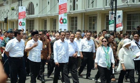 Presiden Joko Widodo memantau langsung persiapan jelang pelaksanaan Konferensi Asia Afrika (KAA) ke-60 di Bandung, Kamis (16/4).