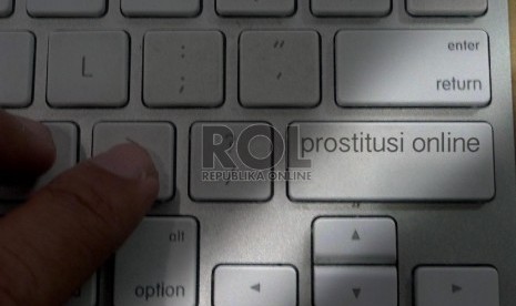 Online prostitution (Illustration)