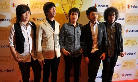 Personil group band dmasiv