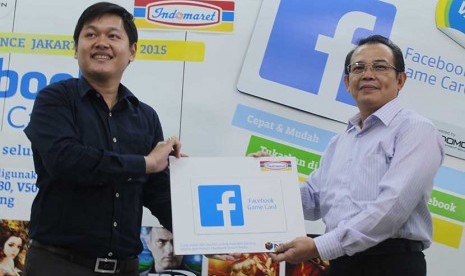  PT INDOMOG bekerja sama dengan Indomaret, memberikan layanan penjualan Facebook Game Card.    (foto : dok.  INDOMOG)