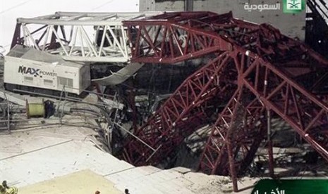 Suasana beberapa saat setelah crane jatuh di Masjidi Haram.