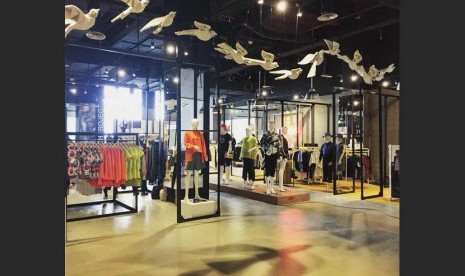 Toko retail Our Flock di Kuningan City Jakarta.