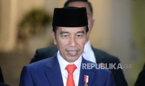 Pengumuman Kabinet. Presiden Joko Widodo menjawab pertanyaan wartawan usai pelantikan Presiden di Istana Merdeka, Jakarta, Ahad (20/10/2019).