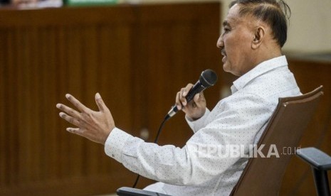 Terdakwa kasus korupsi proyek KTP Elektronik Markus Nari menjalani sidang di Pengadilan Tipikor, Jakarta, Senin (21/10).