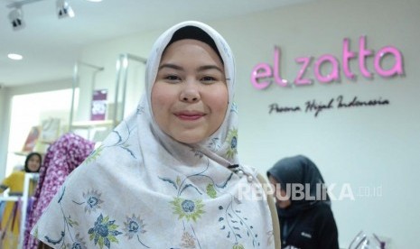 Vice President Elzatta Hijab, Tika Mulya