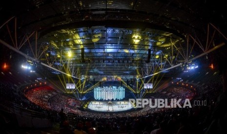 Suasana acara pembukaan Sea Games 2019 di Stadion Phillipine Arena, Bulacan, Filipina, Sabtu (30/11).