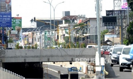 Proyek pengerjaan underpass kentungan di Yogyakarta, Selasa (14/1). Kepala Pelaksana Proyek Underpass Kentungan PT Istaka Karya, Budi Suharno, mengatakan, pengerjaan underpass sudah hampir rampung. 